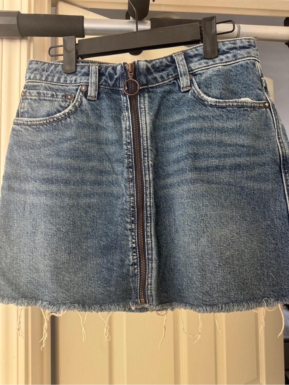 Free people -We The Free Light Blue Zip-Front Denim Mini Skirt
